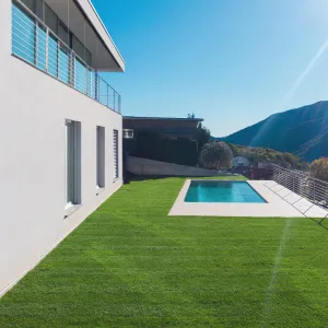 Outdoor Weather Resistant Artificial Grass Turf Rug / Roll