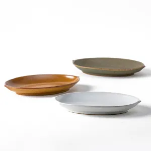 Simple Elliptical Ceramic Plate