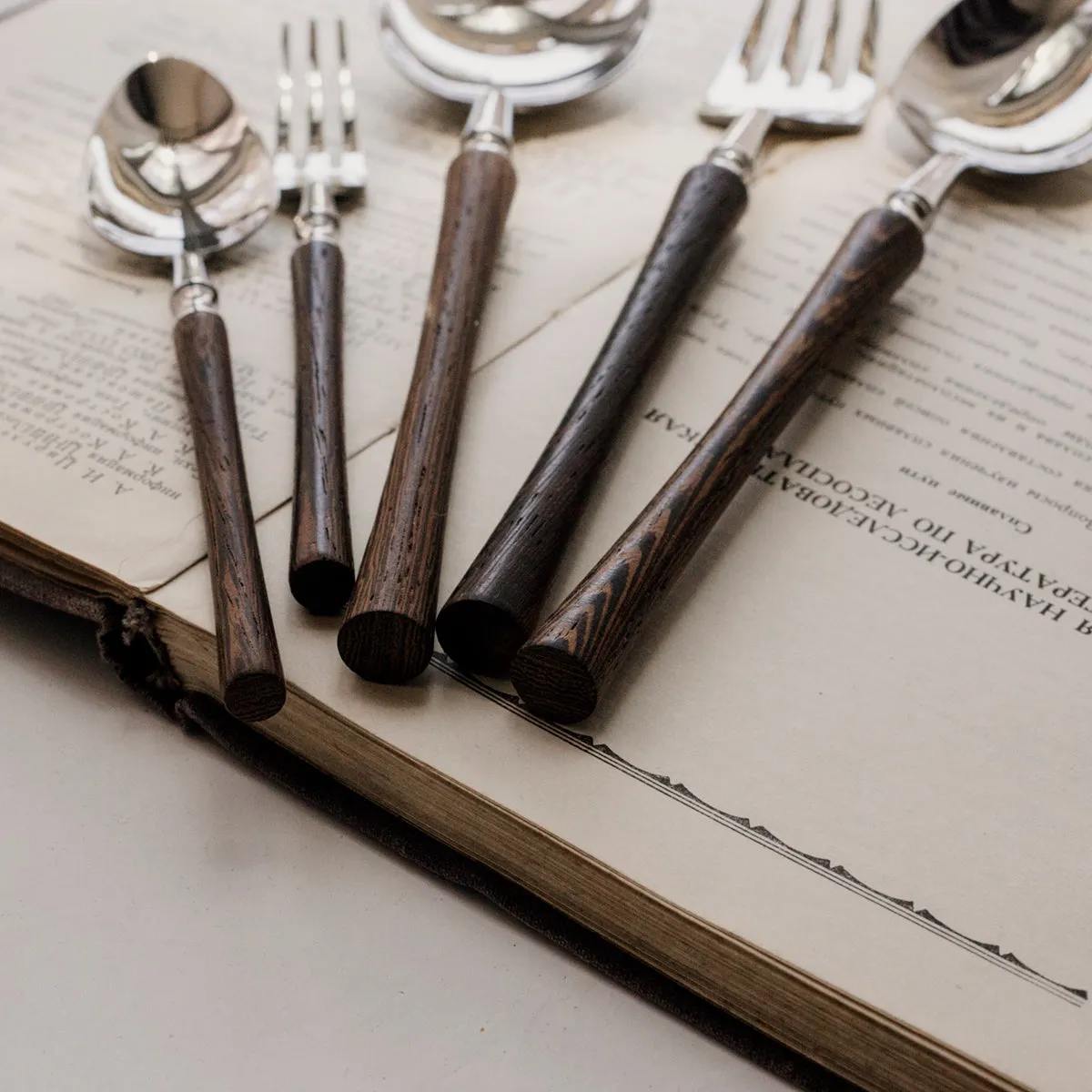 Wooden Handle Cutlery Set